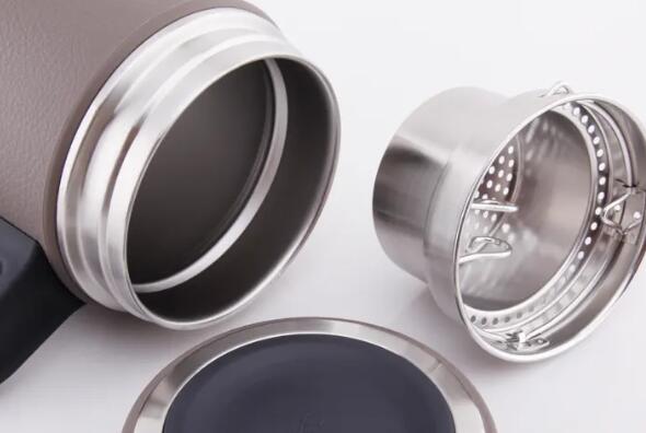 保溫杯不銹鋼杯選購技巧與保養(yǎng)方法